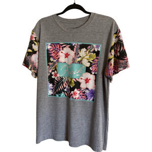 Fresh Laundry Women's Large Gray Pink Green‎ T-Shirt Floral Print Short Sleeve